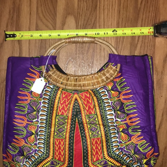 Kente cloth print tote with wicker handles - Picture 1 of 7